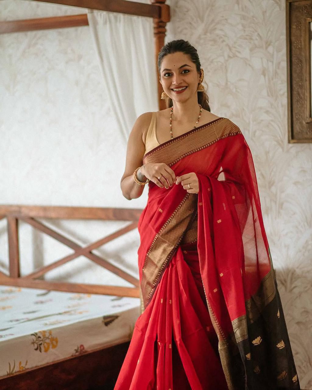 Amrah Wholesale Soft Silk 5060 Linen Slub Saree - Amrah Wholesale