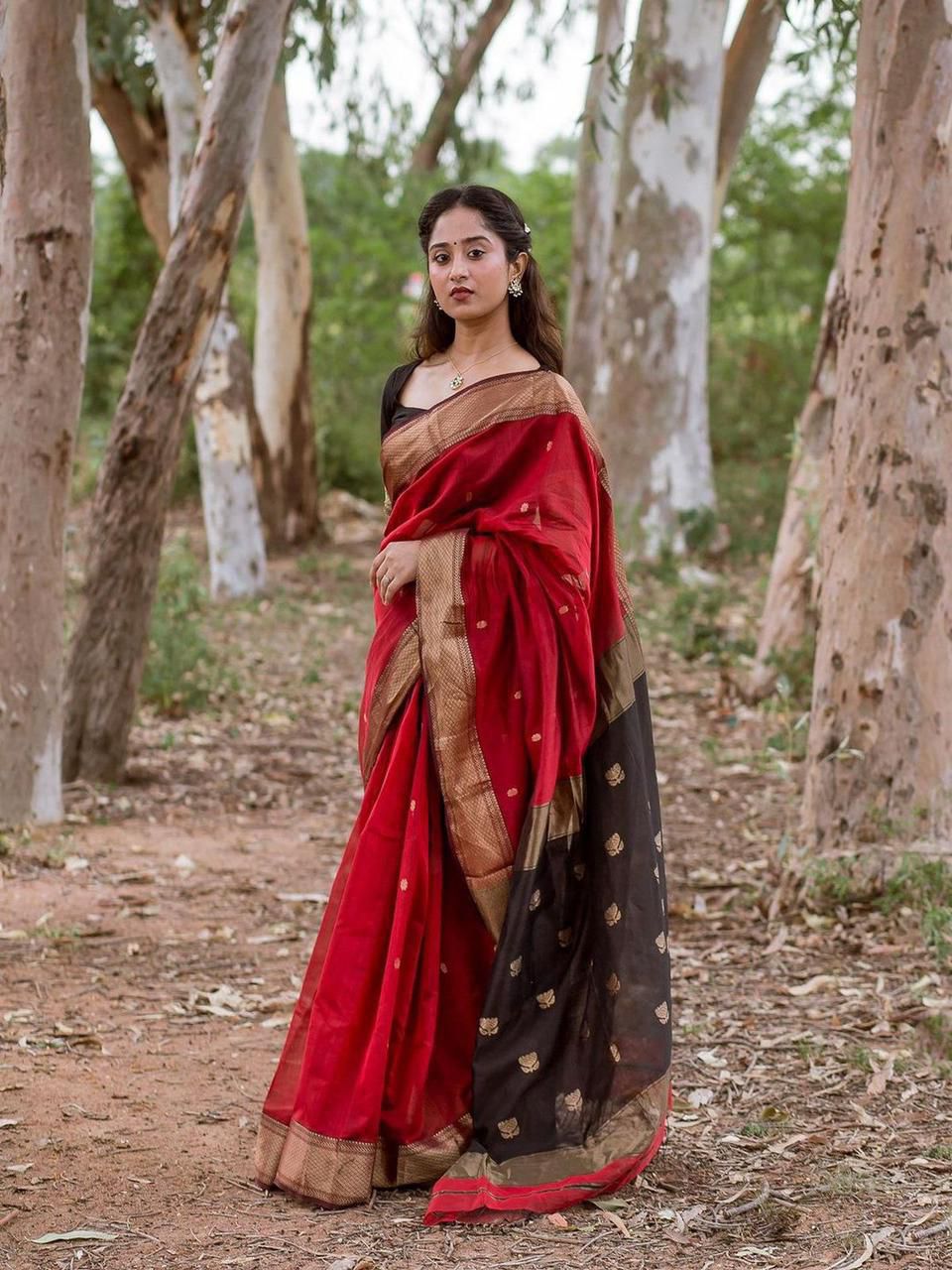 Amrah Wholesale Soft Silk 5060 Linen Slub Saree - Amrah Wholesale
