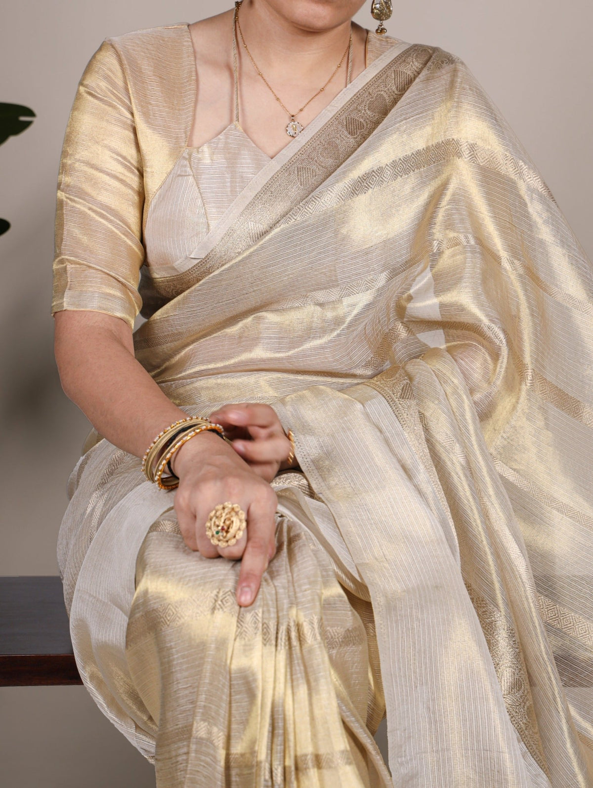 Amrah Wholesale Taraa L 7204 Gold Tissue Banarasi Saree - Amrah Wholesale