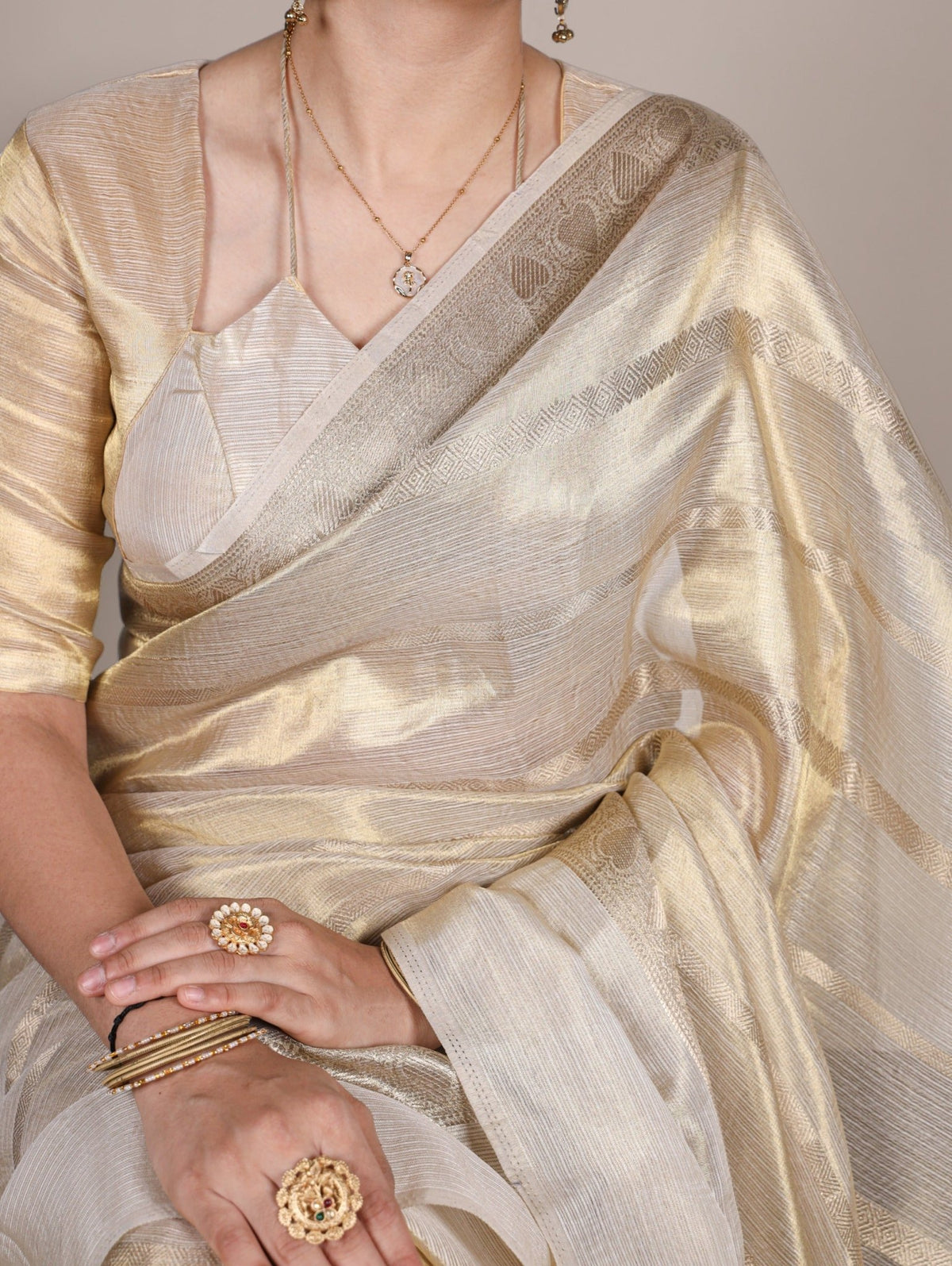 Amrah Wholesale Taraa L 7204 Gold Tissue Banarasi Saree - Amrah Wholesale