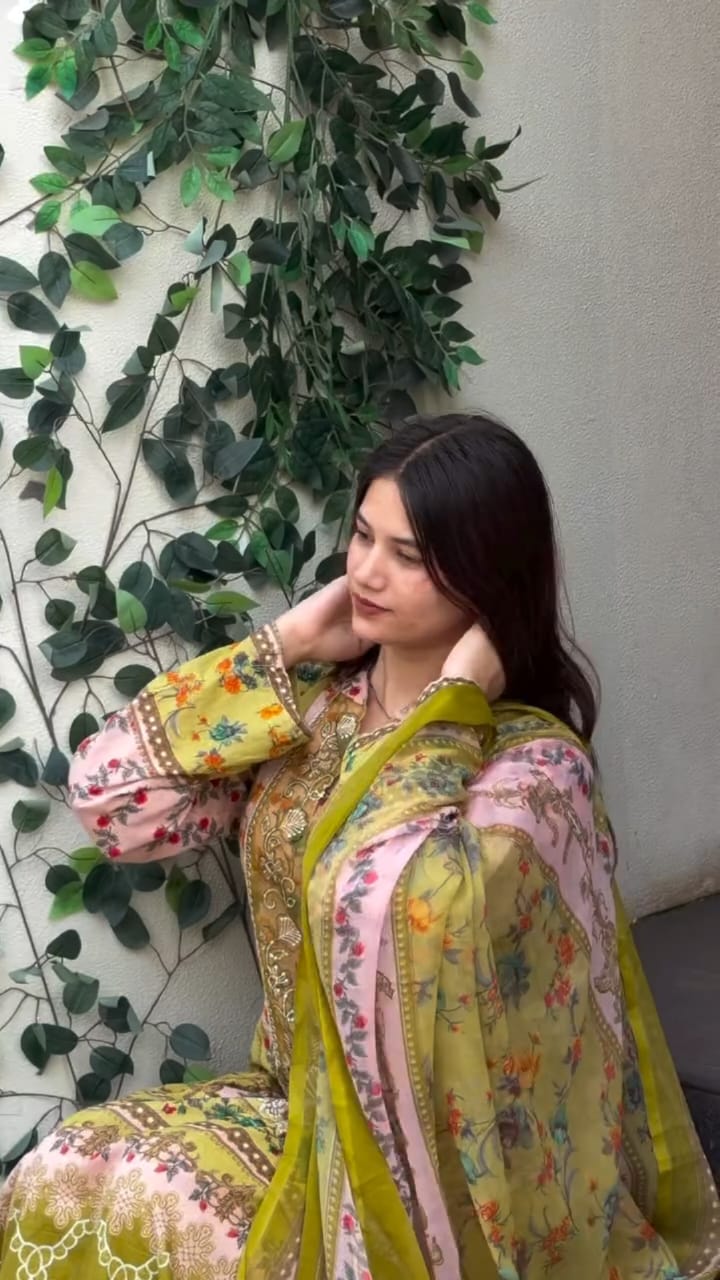 Amrah Wholesale Yd 070 Heavy Cotton Pakistani Suit Set - Amrah Wholesale