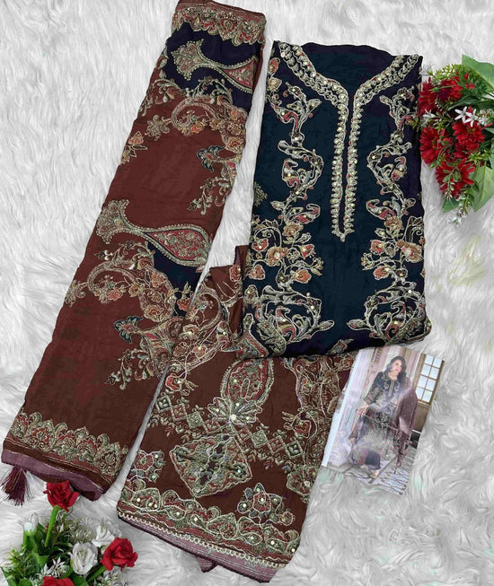AMRUTVELA AT - 220 Pakistani Suit Wholesale Catalogue - Amrah Wholesale