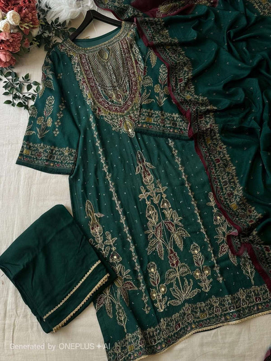 AMRUTVELA AT-285 Viscose Muslin Embroidered Pakistani Suit