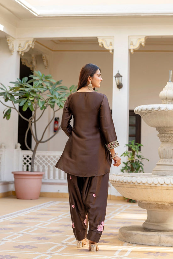 Aralina Aralina 01 Salwar Suit Set Wholesale Catalogue - Amrah Wholesale