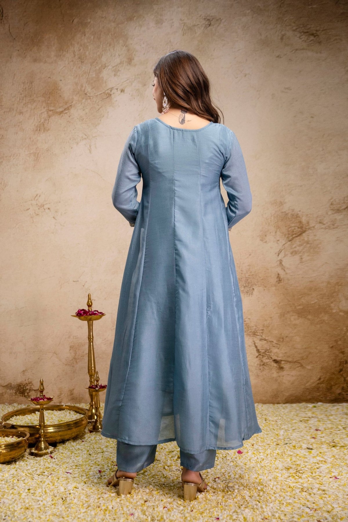 Aravani Vol 2 Vichitra Silk Kurti Pant Dupatta Set - Amrah Wholesale