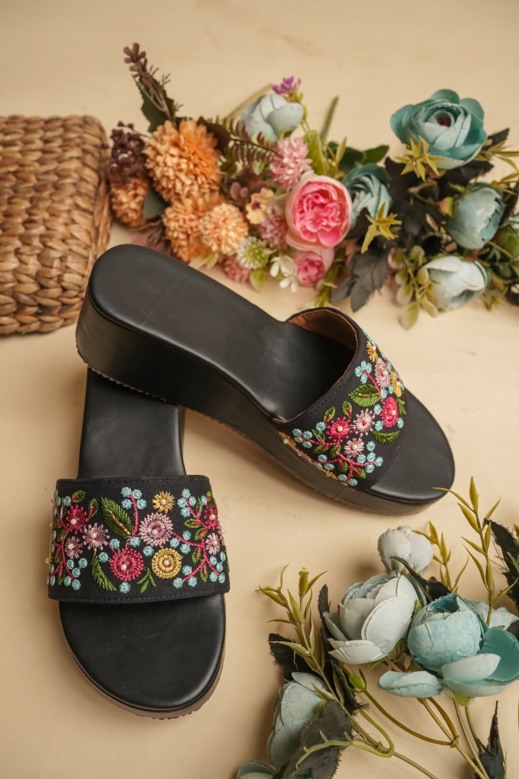 Attractive 01 - Amrah Wholesale