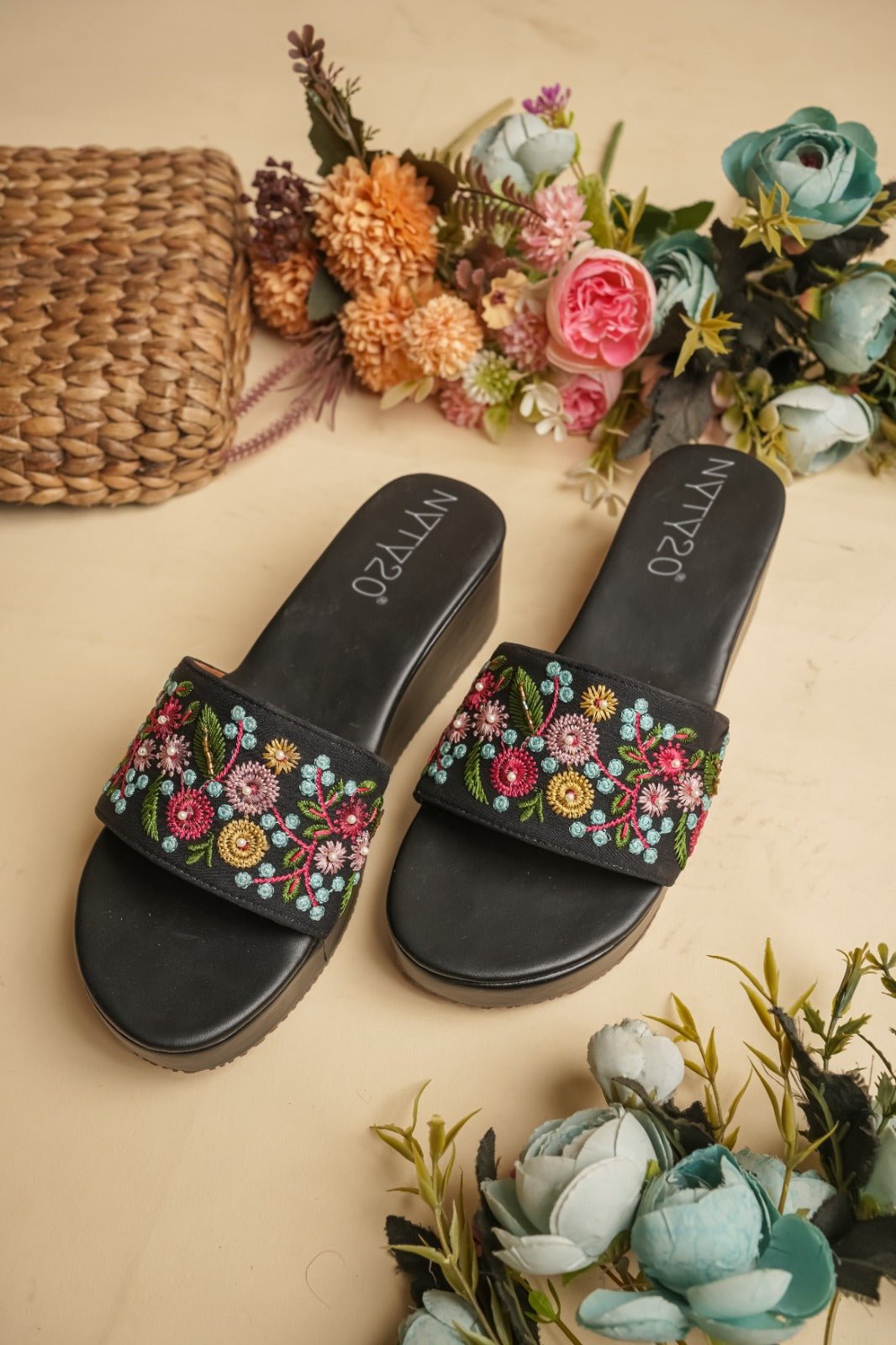 Attractive 01 - Amrah Wholesale