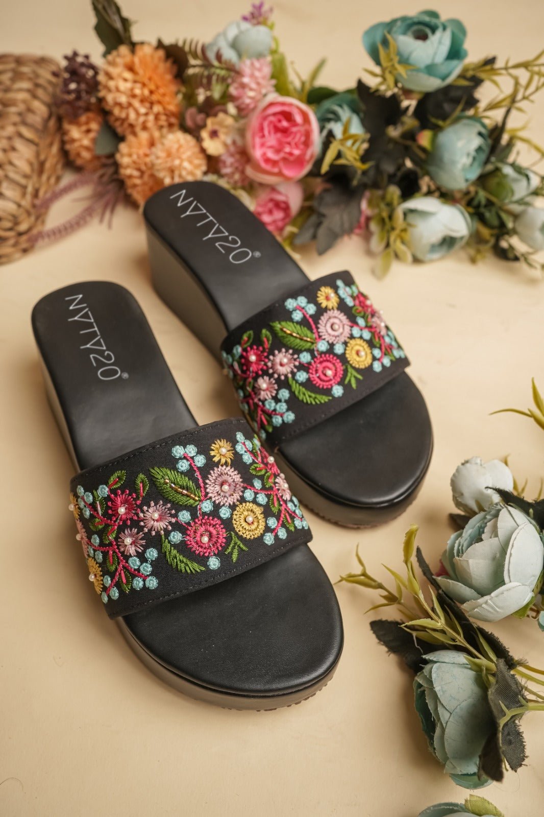 Attractive 01 - Amrah Wholesale