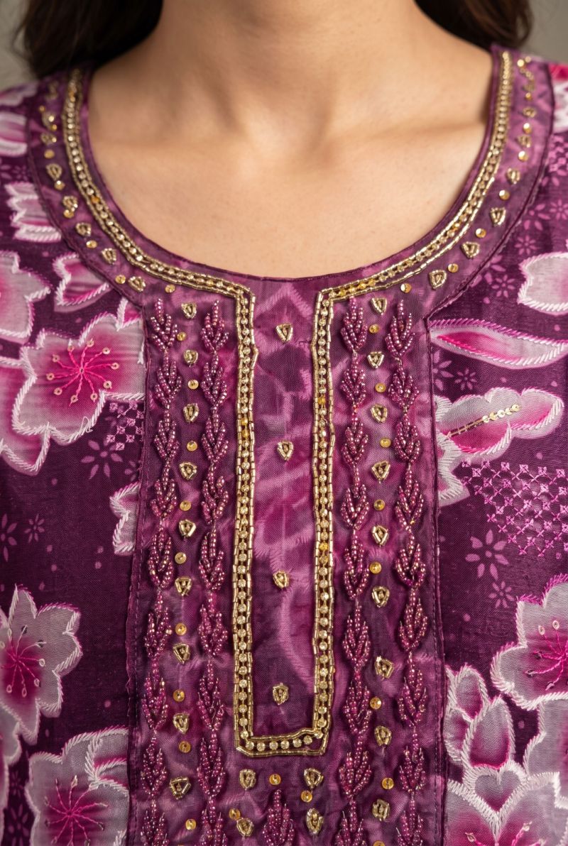 Aurraa Heer Organza Position Print Hand Work Kurti Pant Dupatta Set