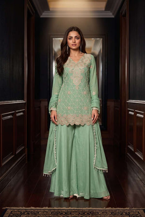 AURRAA MALEEKA Chinon Pakistani Suit Set