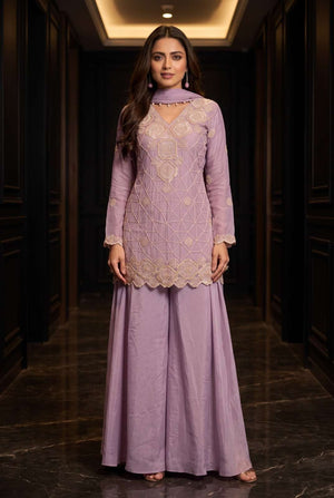 AURRAA MALEEKA Chinon Pakistani Suit Set