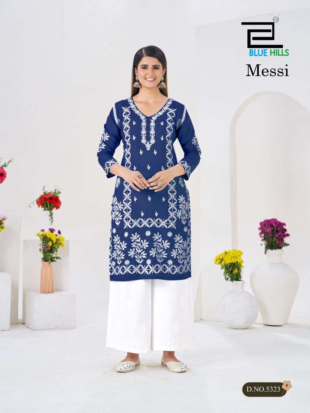 BLUE HILLS MESSI Rayon Thread Work Kurti Pant Set