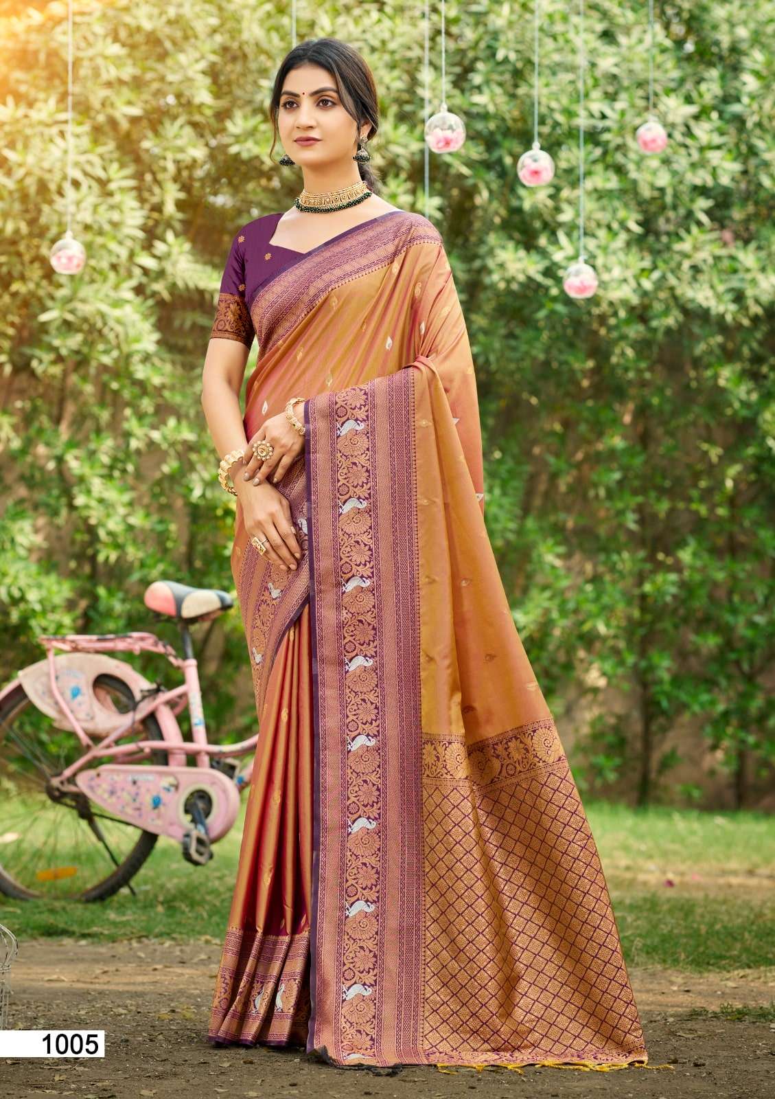 Bunawat Tanishka Silk