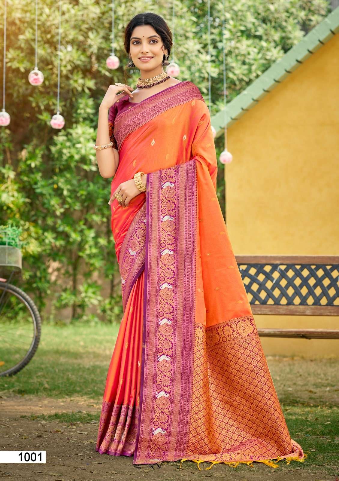Bunawat Tanishka Silk