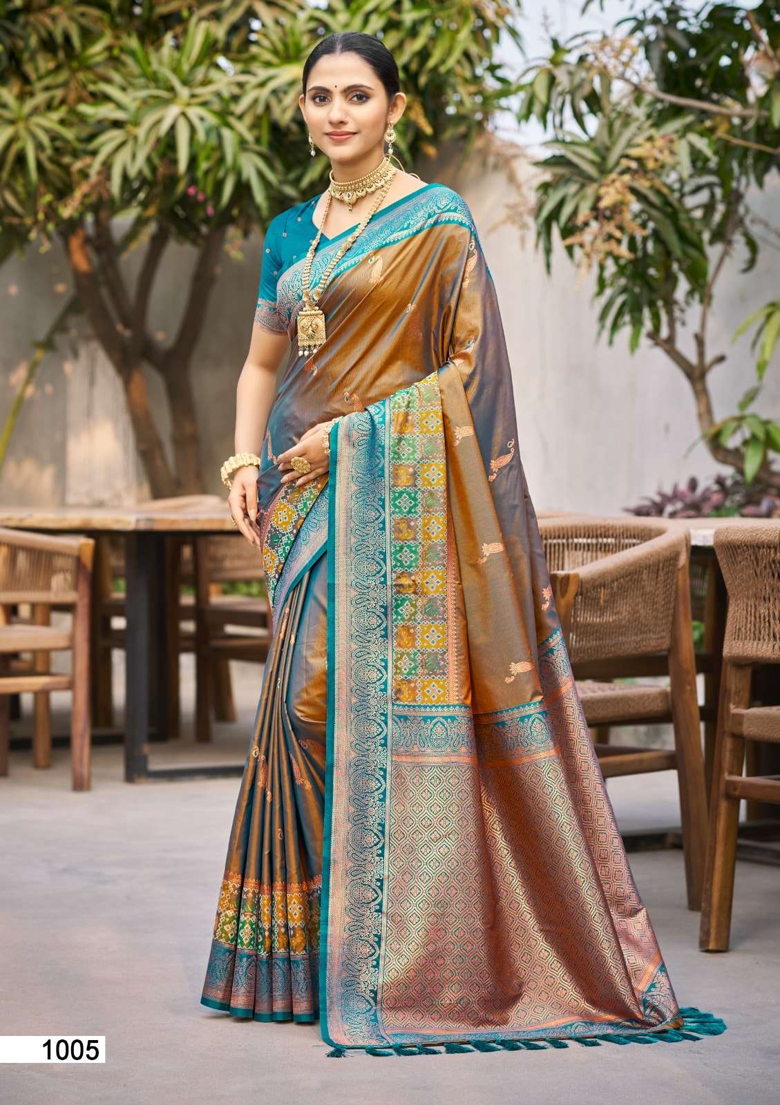 BUNAWAT VRINDAVAN SILK Premium Soft Silk Printed Saree - Amrah Wholesale