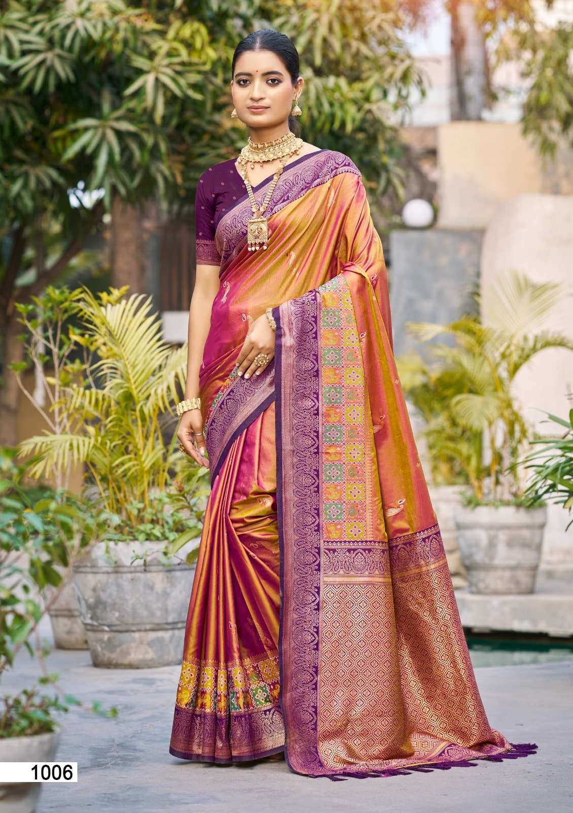BUNAWAT VRINDAVAN SILK Premium Soft Silk Printed Saree - Amrah Wholesale