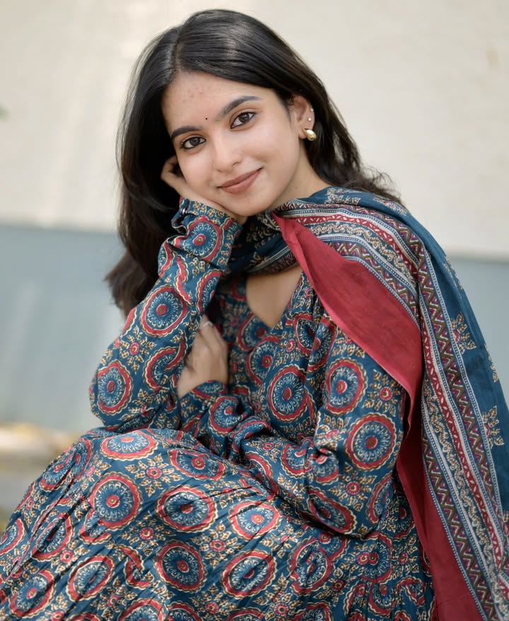 Dhruvi 341