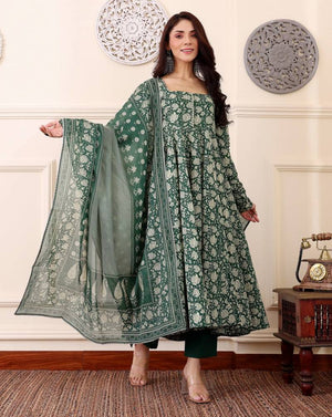 Dhruvi 342