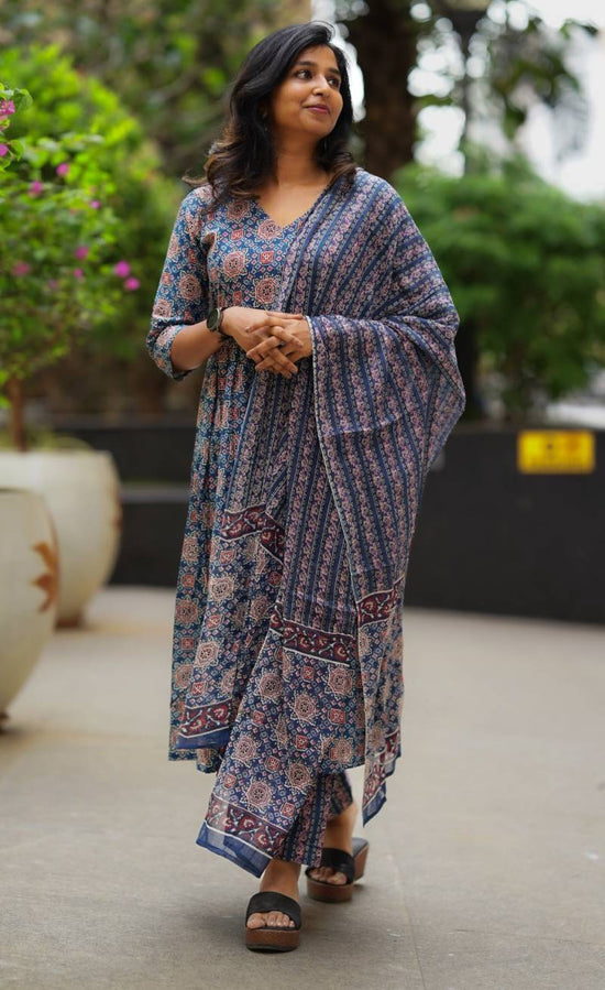 Dhruvi 349