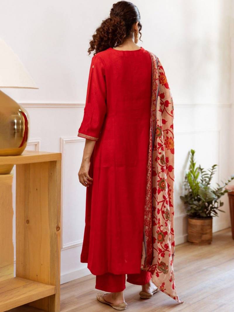 Dhruvi 355