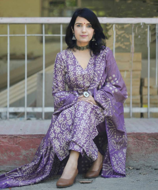 Dhruvi 356