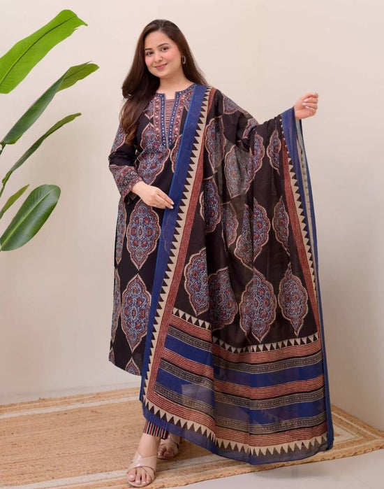 Dhruvi 370