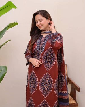 Dhruvi 372