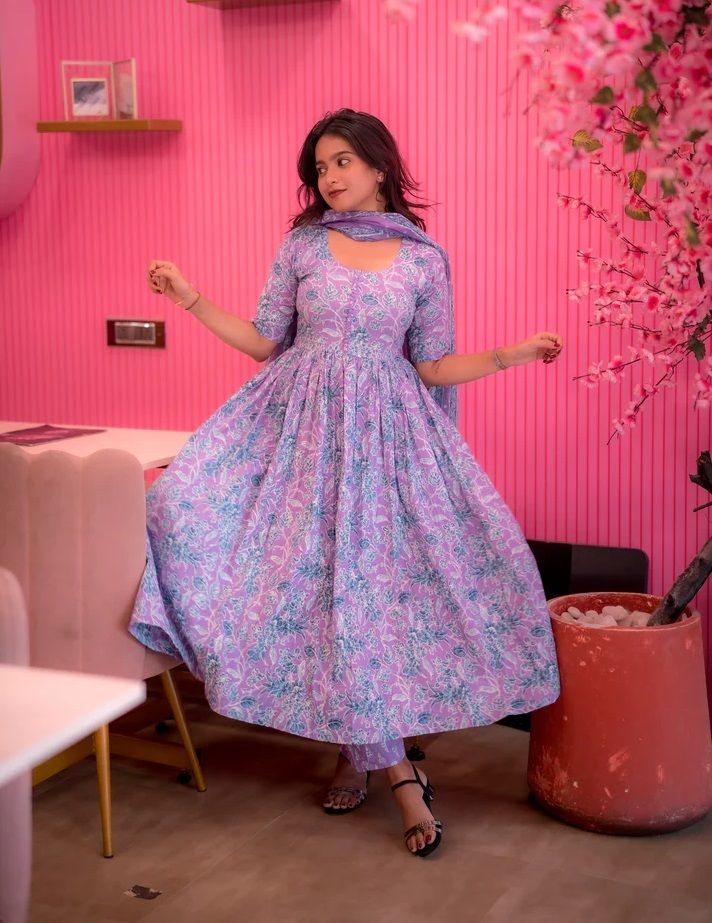 Dhruvi 379