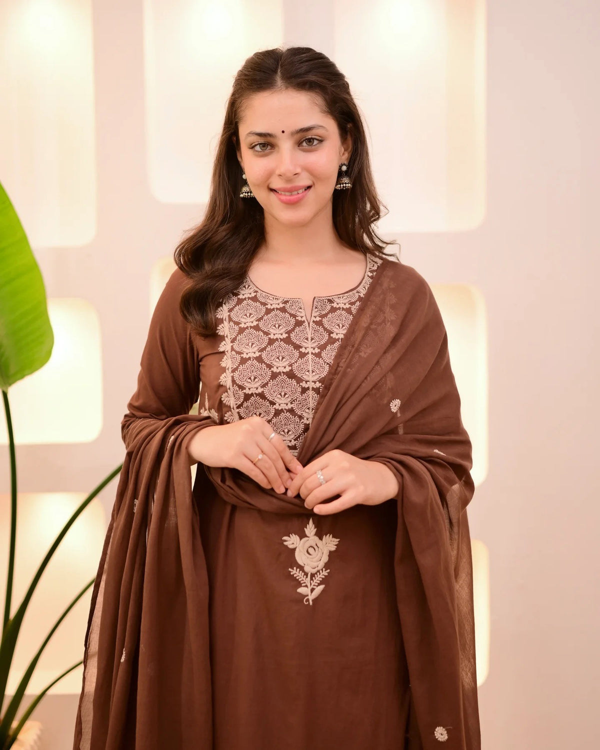 Dhruvi 384