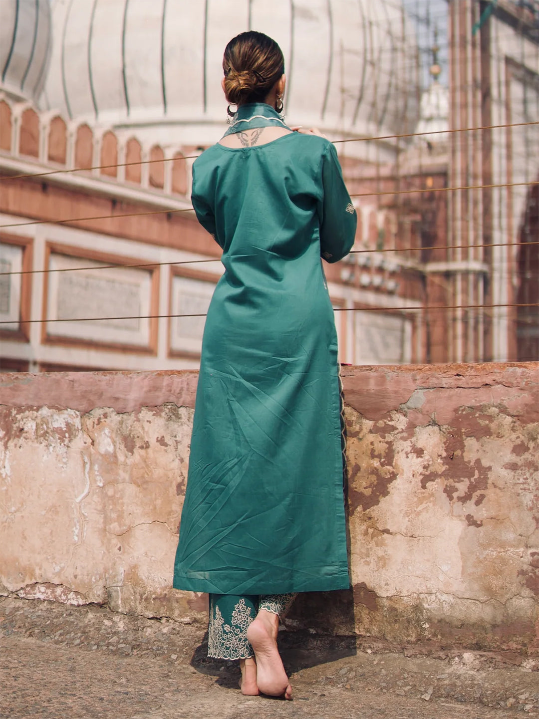 Dhruvi 462 Viscose Embroidered Kurti Pant Dupatta Set