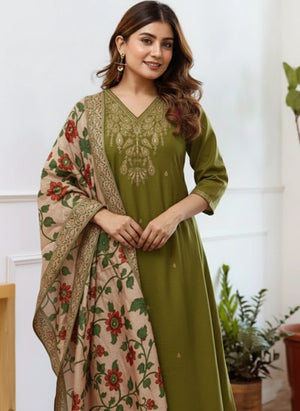 Dhruvi 382