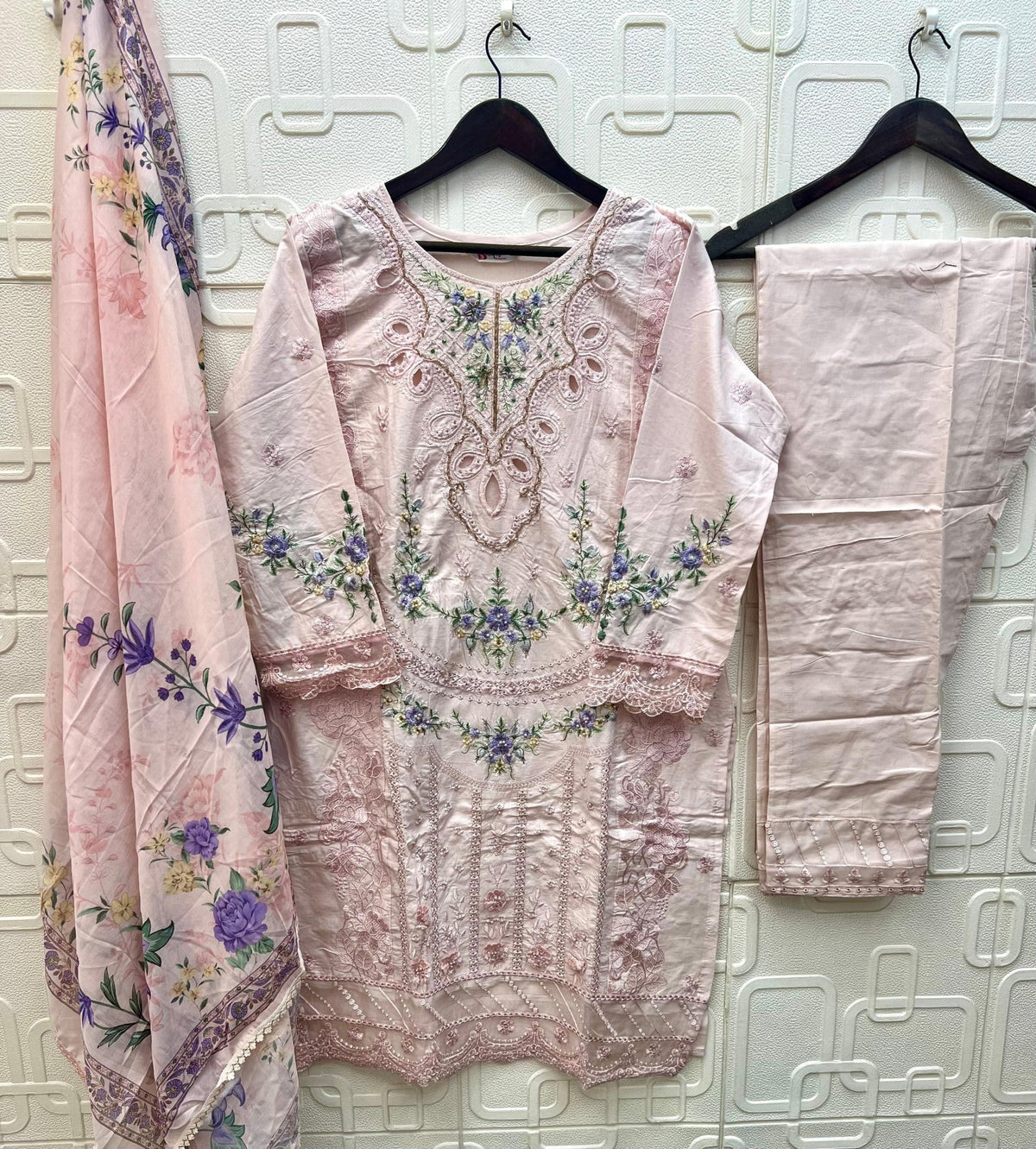 Elan E 40 Cambric Cotton Pakistani Suit - Amrah Wholesale
