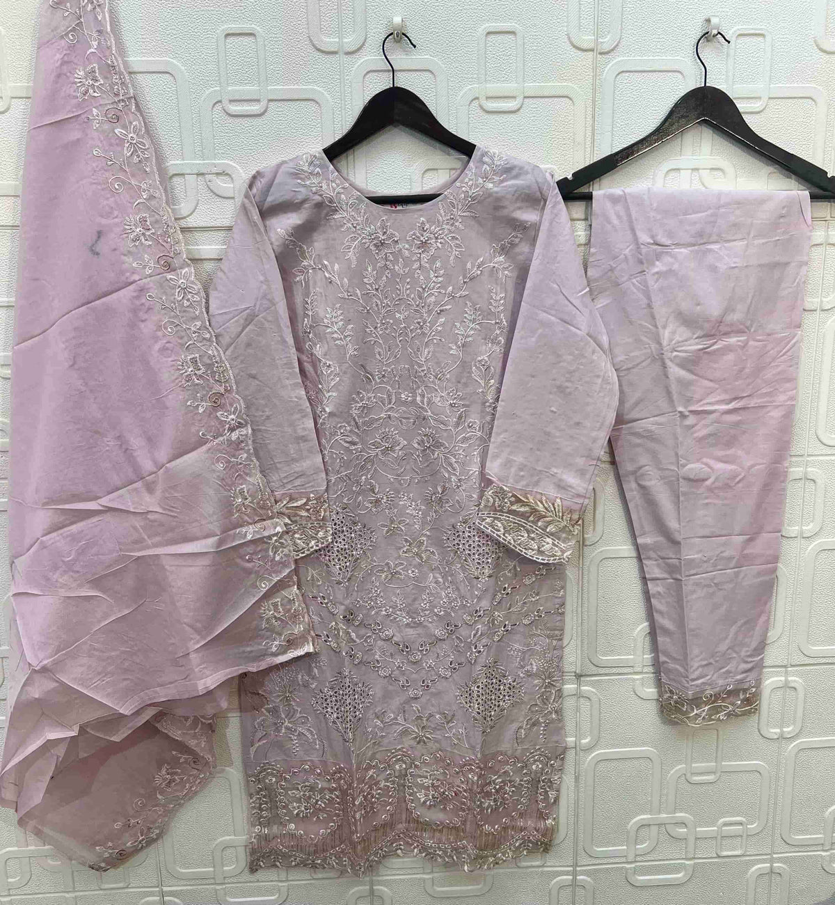 Elan Lawn Studio E - 24 Salwar Suit Set - Amrah Wholesale