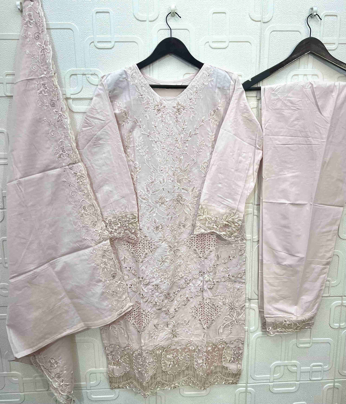 Elan Lawn Studio E - 24 Salwar Suit Set - Amrah Wholesale