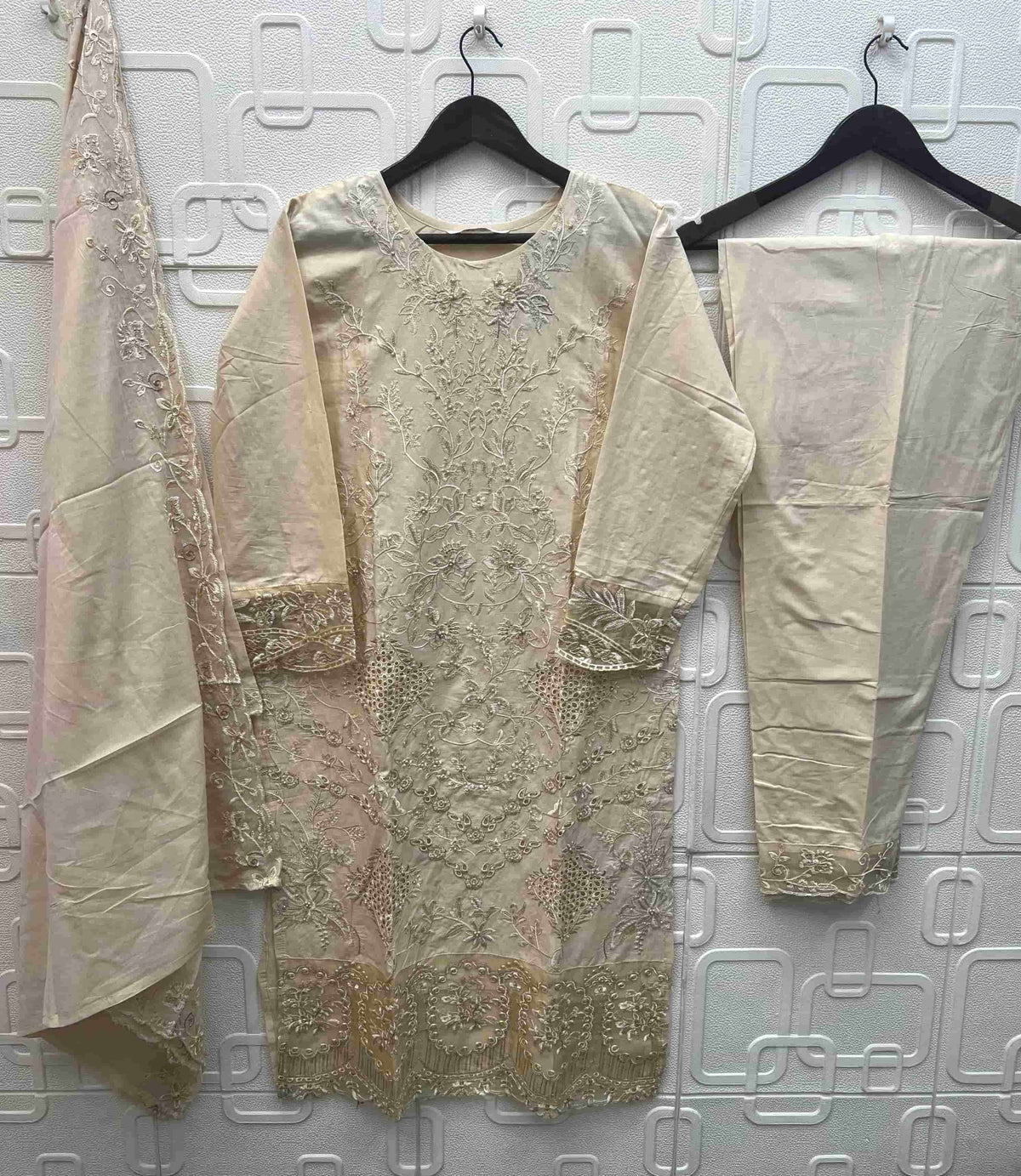 Elan Lawn Studio E - 24 Salwar Suit Set - Amrah Wholesale