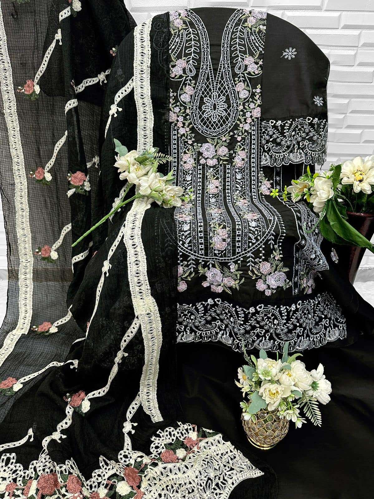 FLORENT 1090 Cambric Cotton Pakistani Suit - Amrah Wholesale