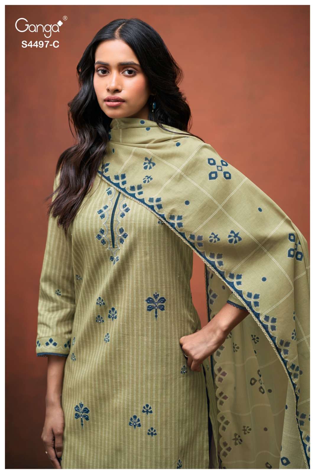 Ganga Fashion Dreera 4497