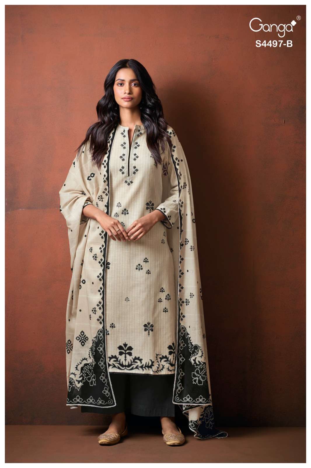 Ganga Fashion Dreera 4497