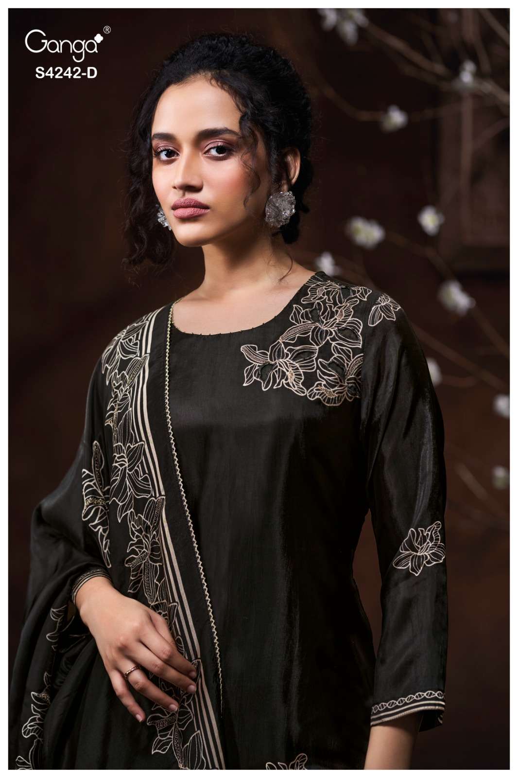 Ganga Fashion Kynaa 4242 Premium Habutai Silk Dress Material