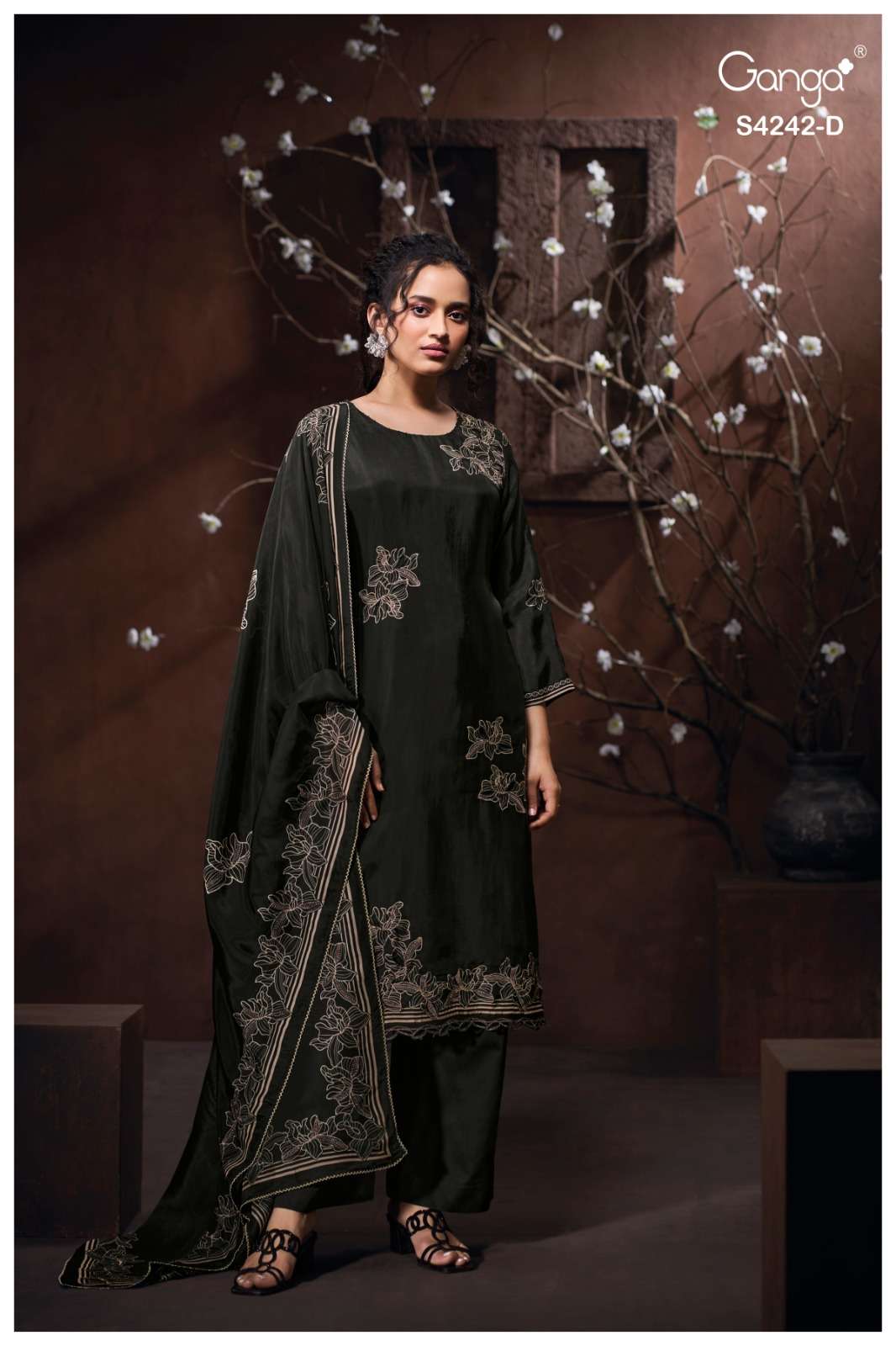Ganga Fashion Kynaa 4242 Premium Habutai Silk Dress Material