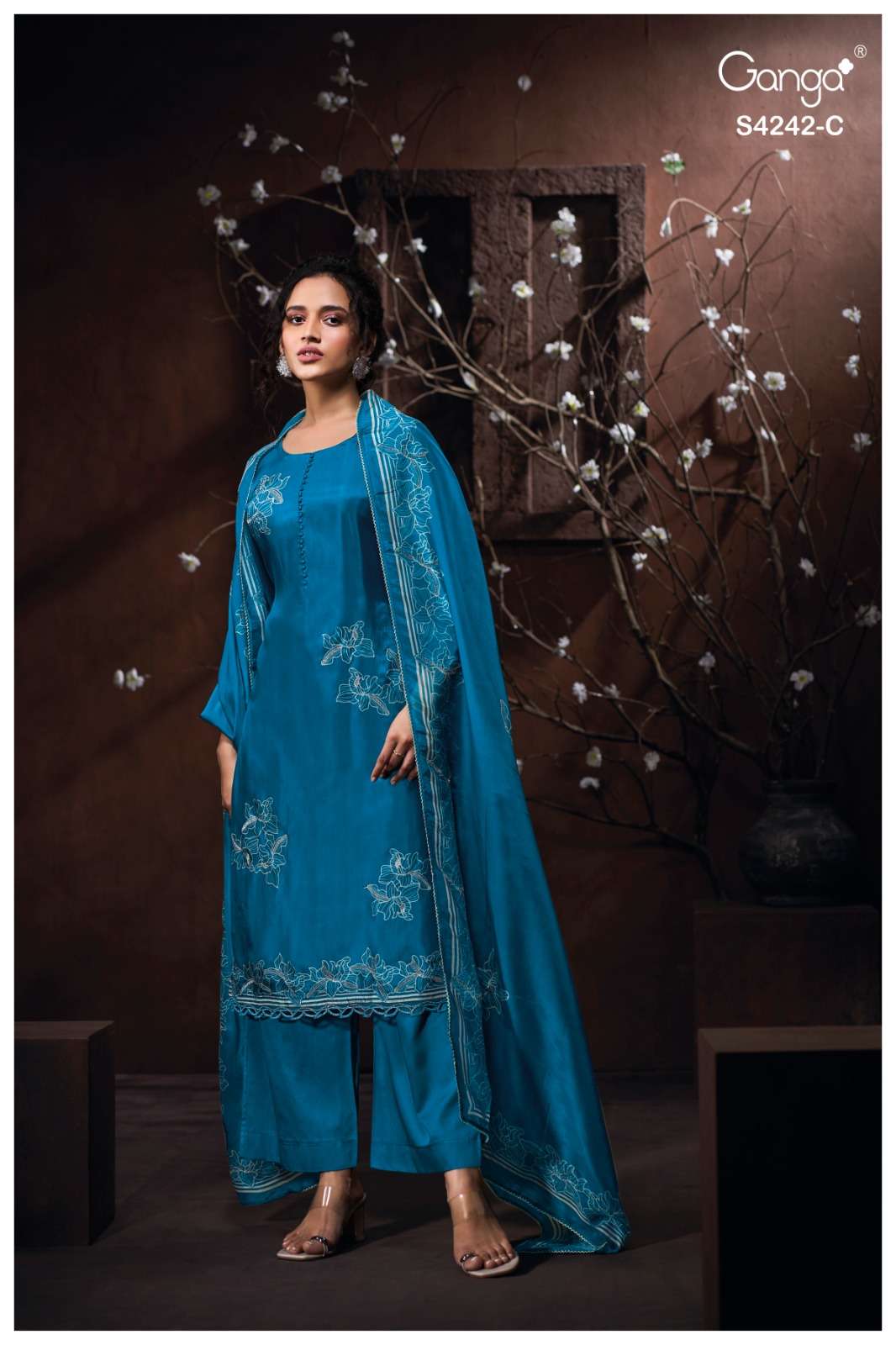 Ganga Fashion Kynaa 4242 Premium Habutai Silk Dress Material