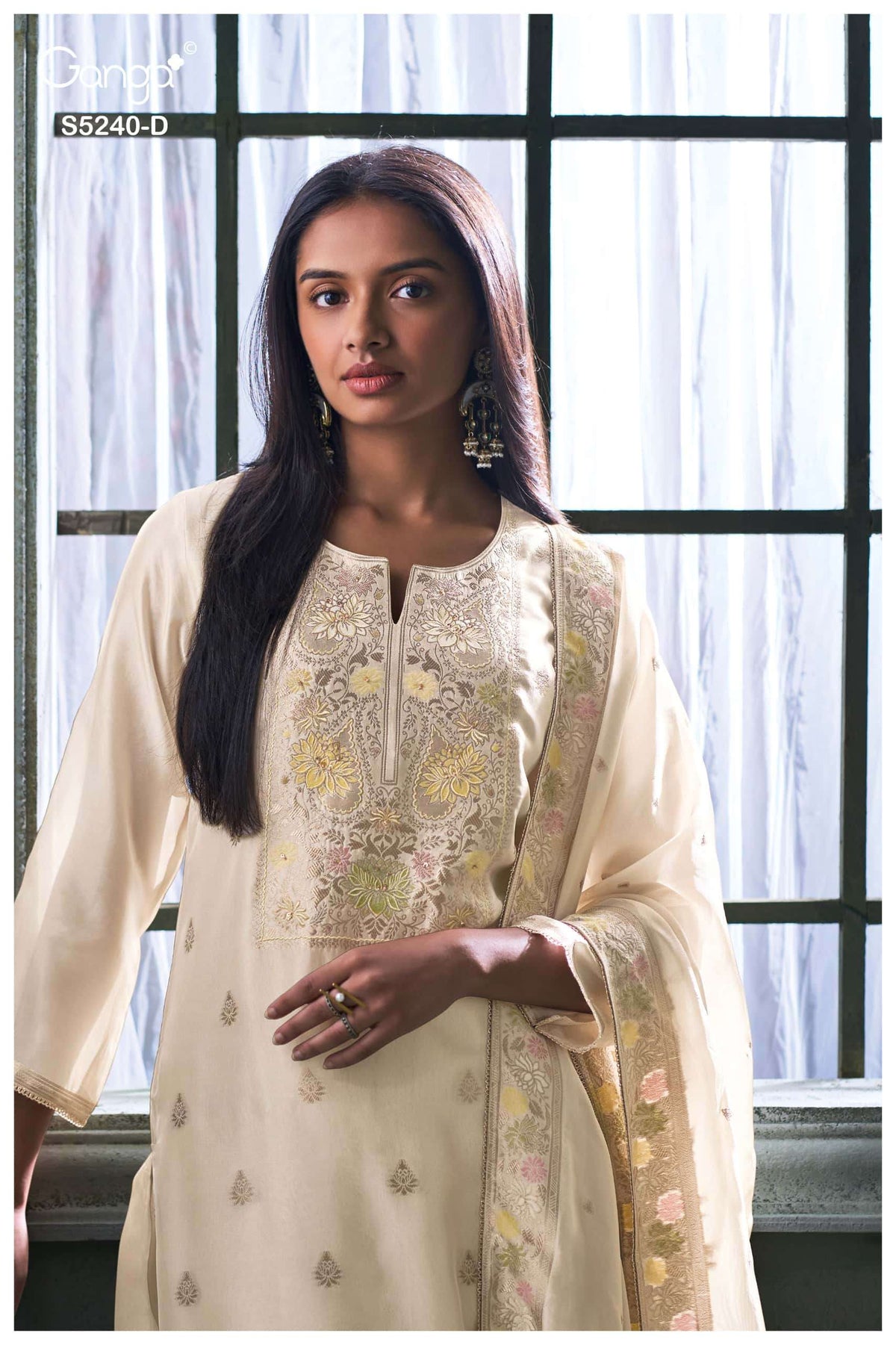 Ganga Fashion Nairaah 5240 Viscose Silk Jacquard Dress Material