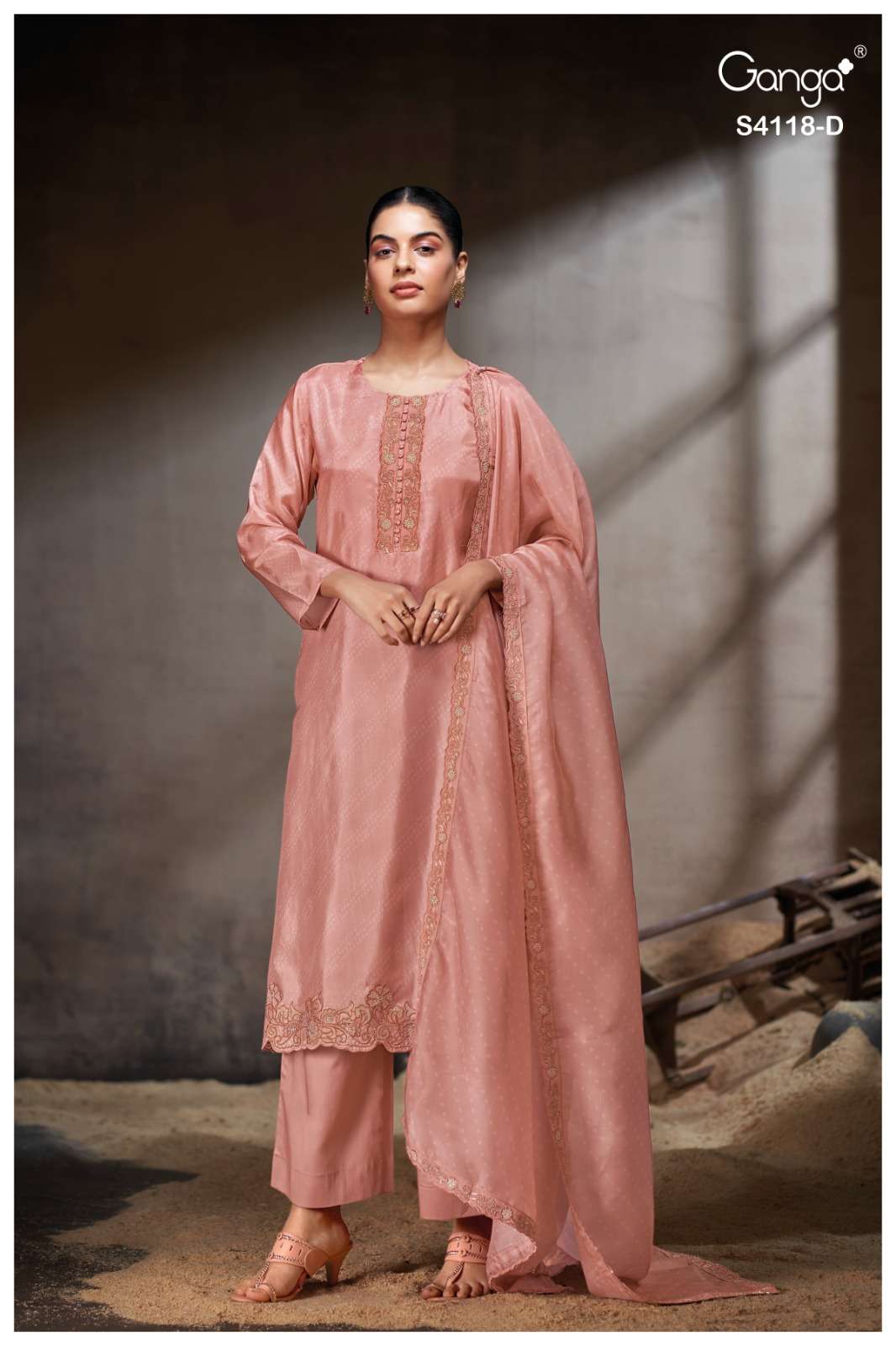 Ganga Fashion Ziyaara