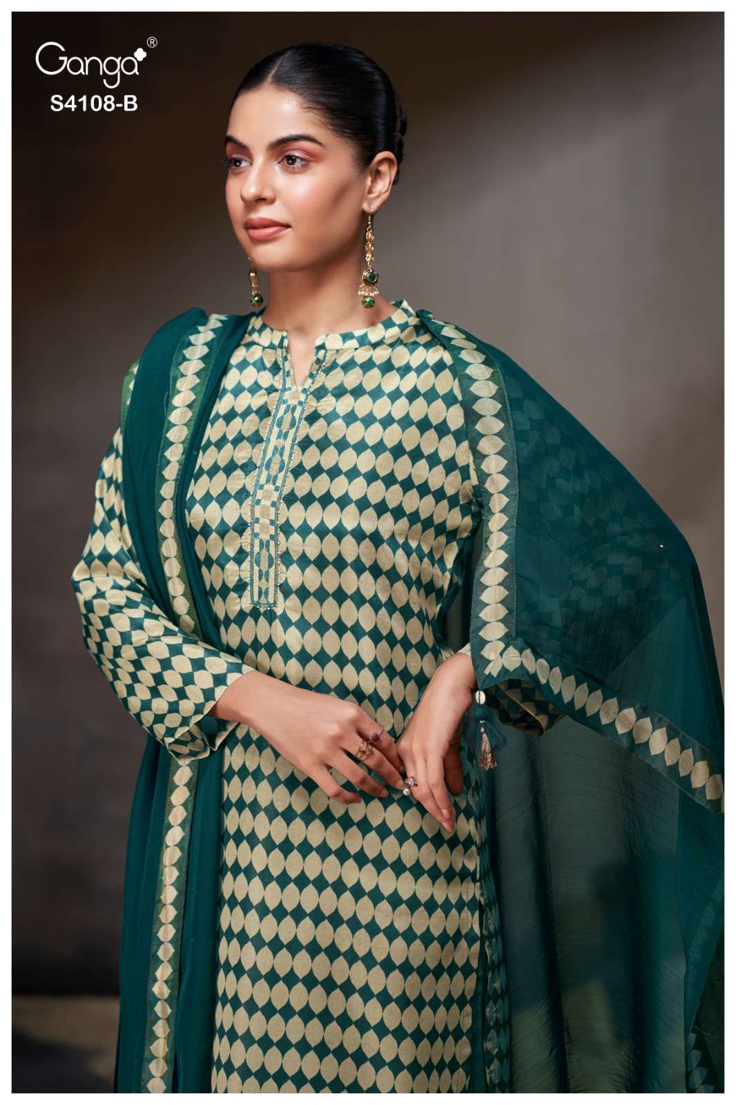 Ganga Fashion Rivana 4108
