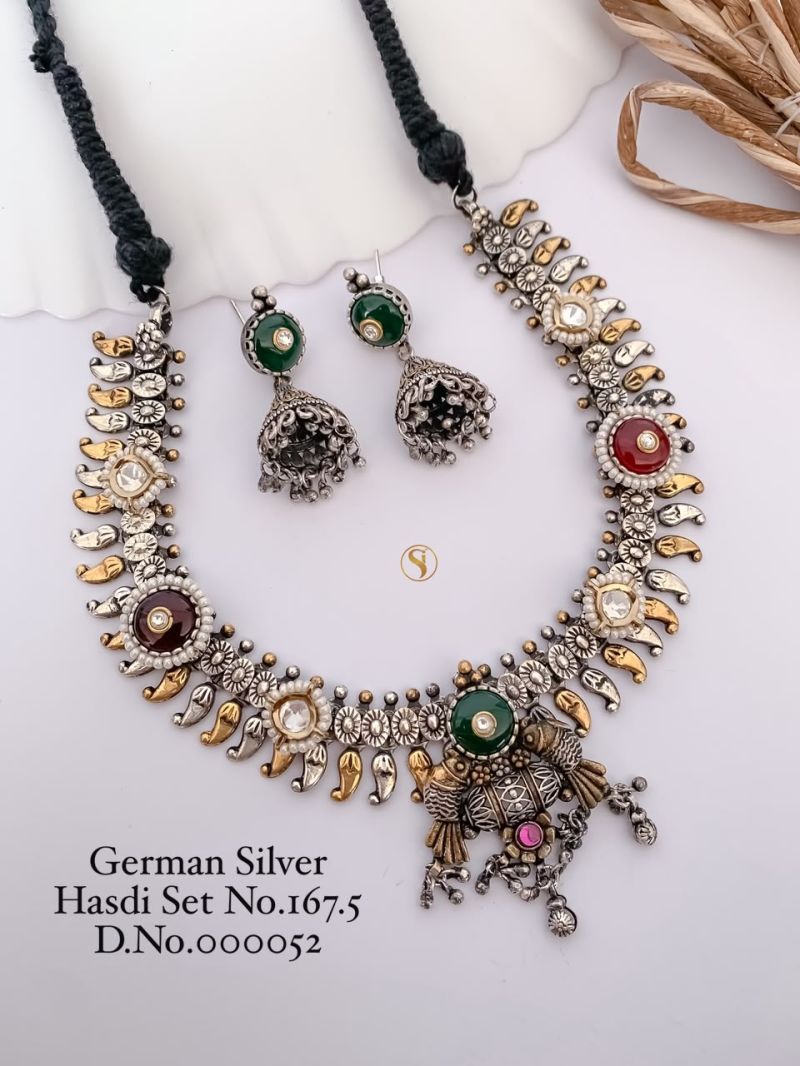 German Silver Stone Hasdi Set 16 Oxidized Necklace Set