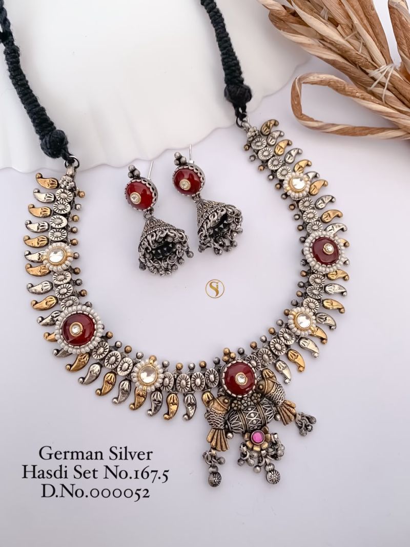 German Silver Stone Hasdi Set 16 Oxidized Necklace Set