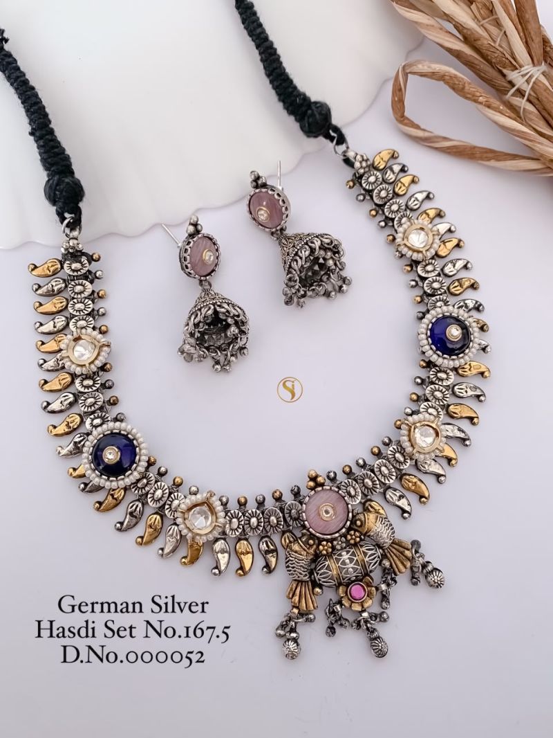 German Silver Stone Hasdi Set 16 Oxidized Necklace Set