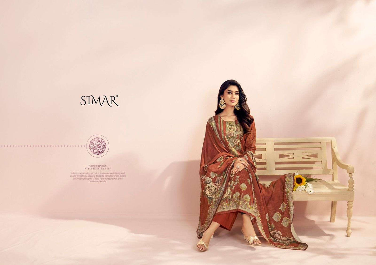 Glossy Simar Chamak
