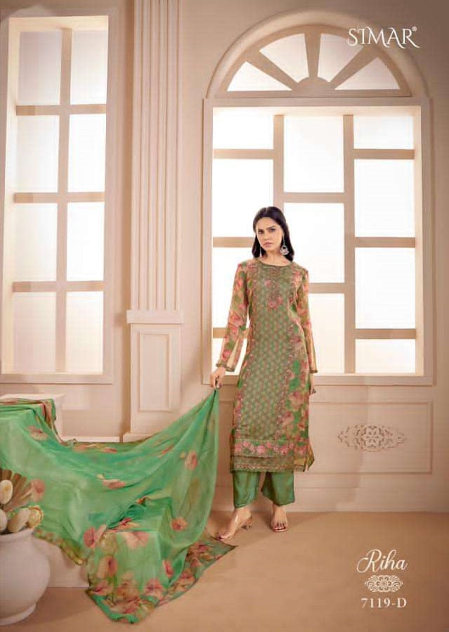 Glossy Simar Riha