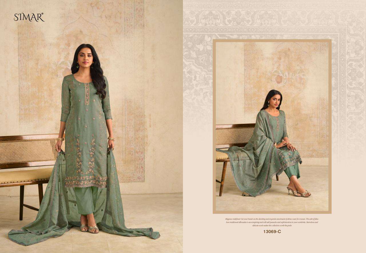 Glossy Simar Siraa